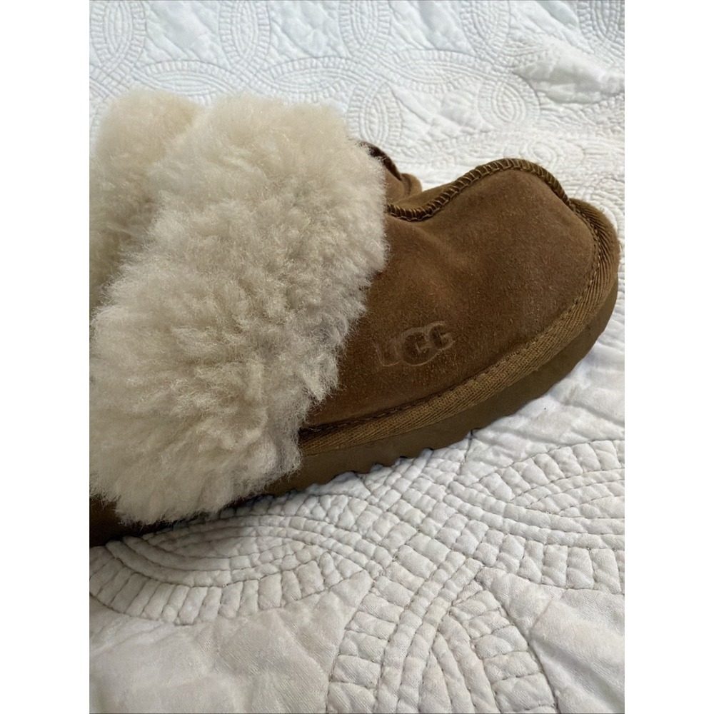 UGG Disquette Chestnut Shearling Leather Girls size 2 Slippers Sandals EUC - Picture 3 of 8